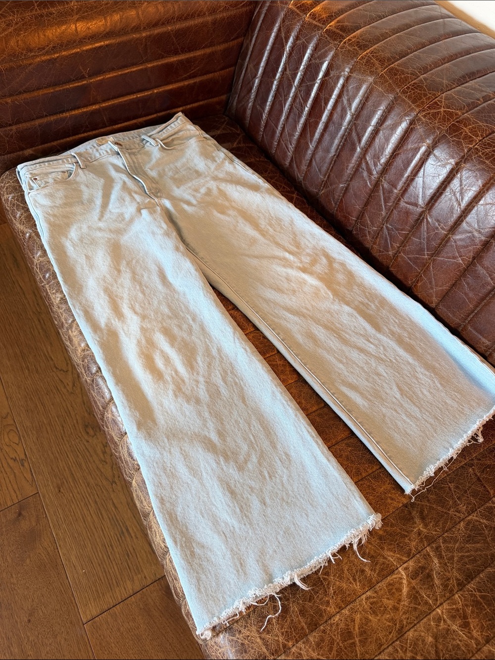 MOTHER High-Rise Twister Ankle Fray Jeans - Picture 4 of 7